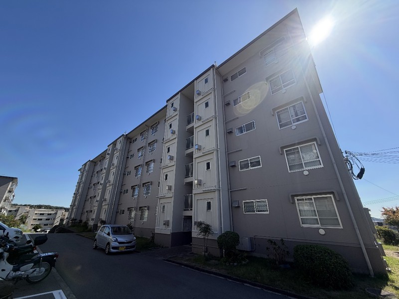 白川台住宅6号棟