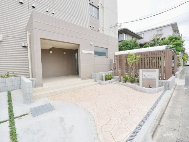 エントランス　★エントランスです★