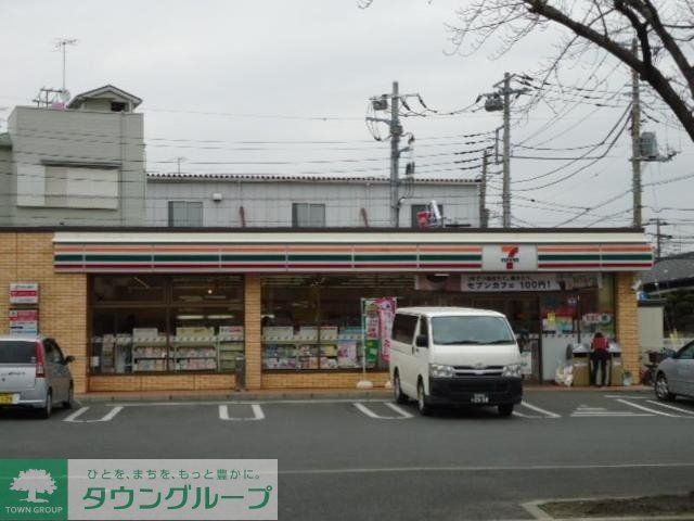 コンビニ　セブンイレブン（コンビニ）まで204m