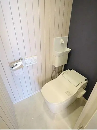 トイレ　別部屋参考写真