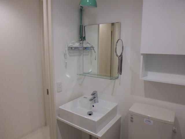 洗面設備　別タイプ部屋　参考写真です
