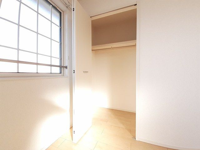 グローヴ イーケーの内装写真