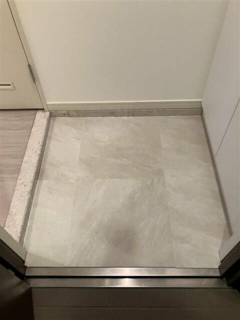 玄関　シンプルで使いやすい玄関です