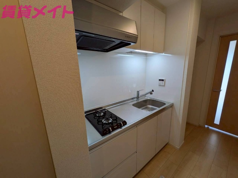 キッチン　同型参考写真