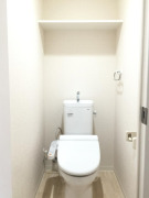 ラフィネ北花田のトイレ写真