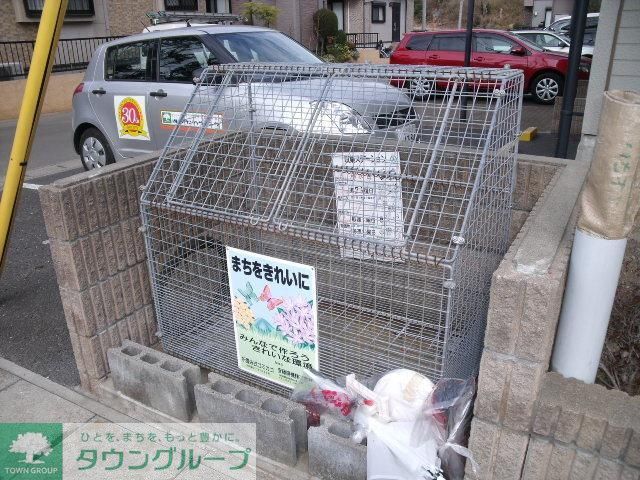 その他共有部分　入居者専用ゴミステーションです