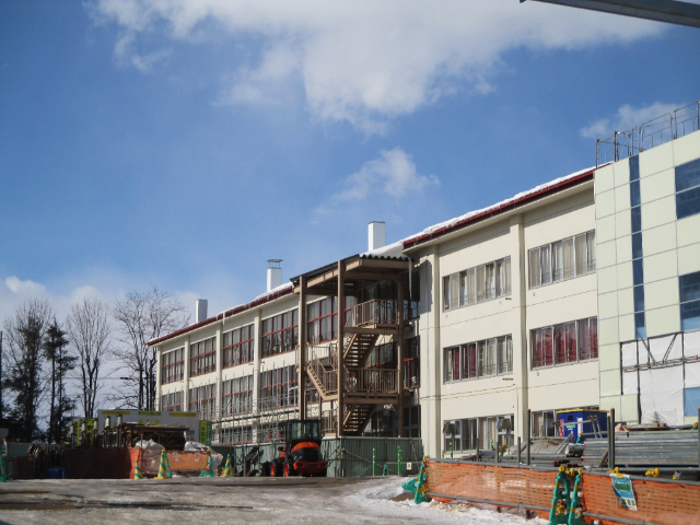 中学校　帯広市立大空中学校（中学校）まで1663m