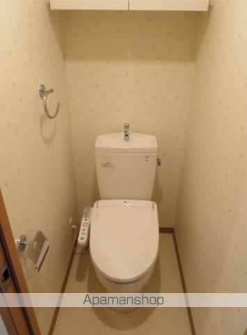 東京メトロ東西線 門前仲町駅 徒歩8分 11階建 築19年のトイレ写真