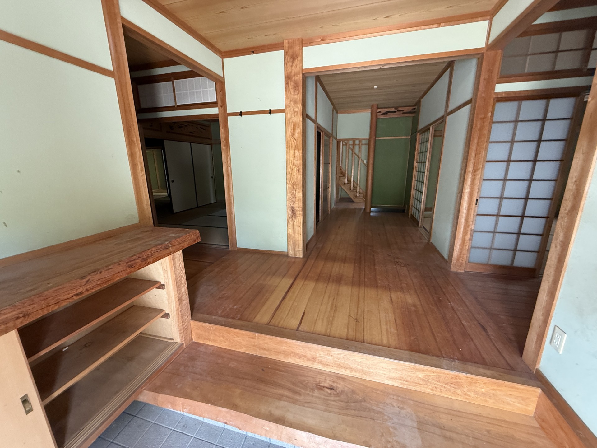 宇佐市上乙女戸建貸家の玄関写真