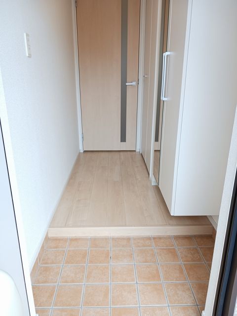 ブリエIIの玄関写真