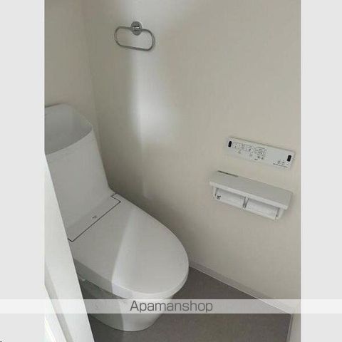 ＪＲ仙山線 東照宮駅 徒歩11分 3階建 築3年のトイレ写真