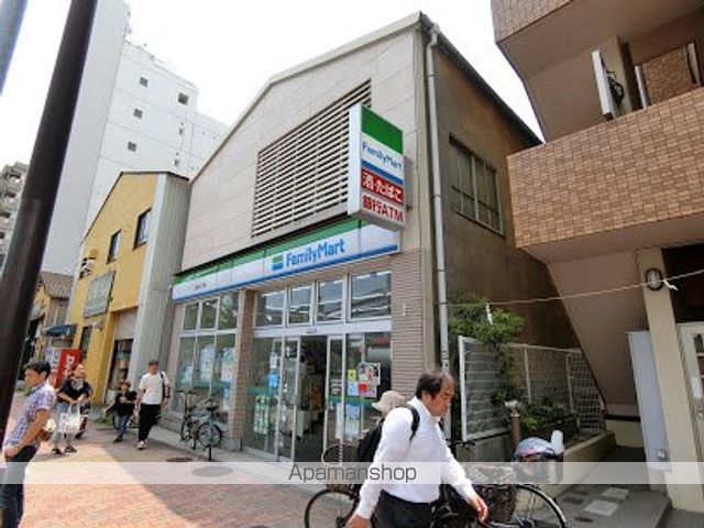コンビニ　ファミリーマート 羽田四丁目店（コンビニ）まで80m