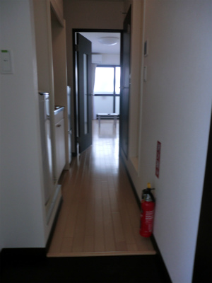 玄関　現状優先