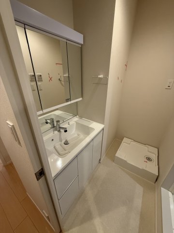 洗面設備　※同物件別部屋参考写真