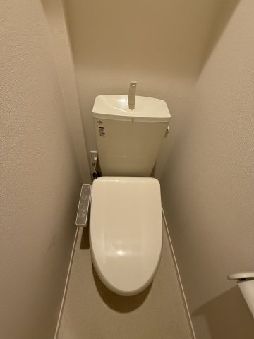 トイレ　※同物件別部屋参考写真