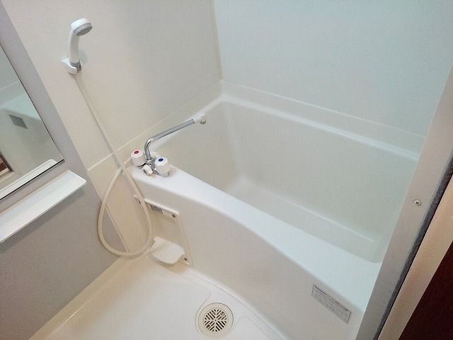シューネスの風呂写真