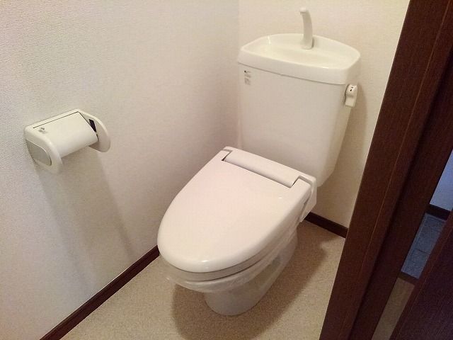 シューネスのトイレ写真