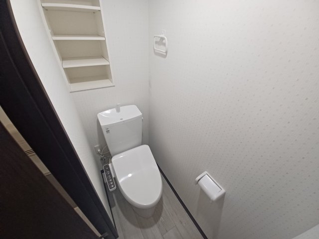 トイレ　別部屋参考
