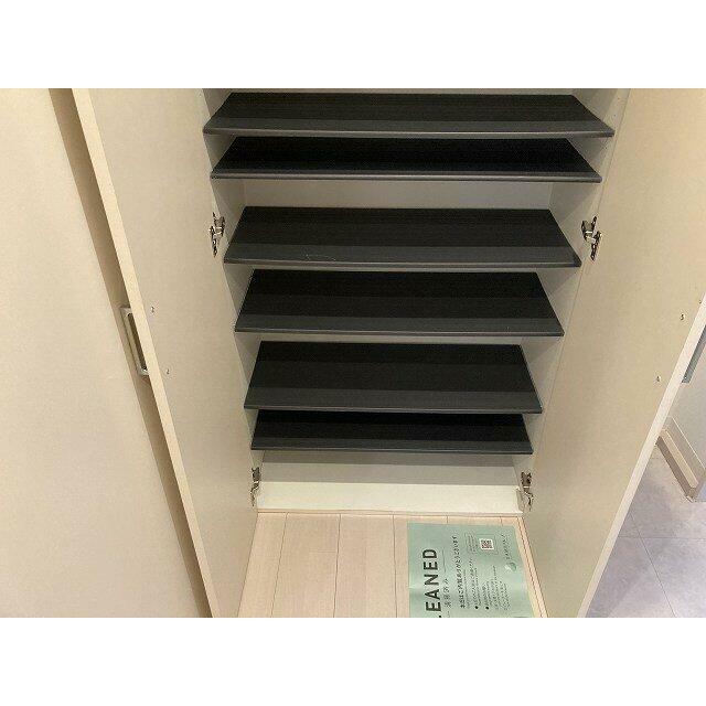 その他設備　靴入