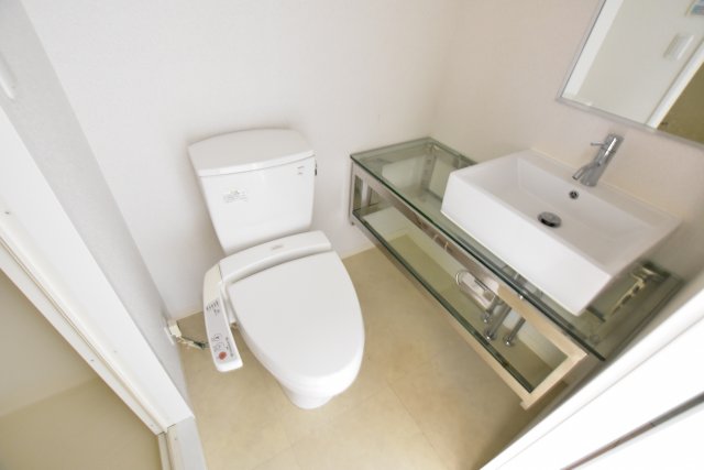 レジディア本厚木のトイレ写真