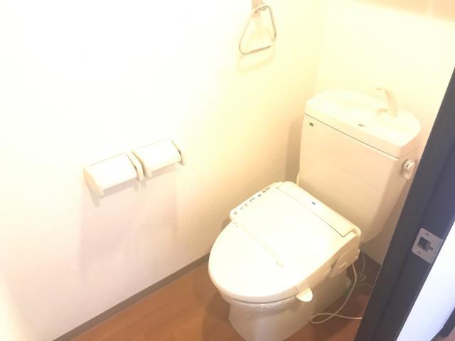 トイレ　シャワー付トイレ