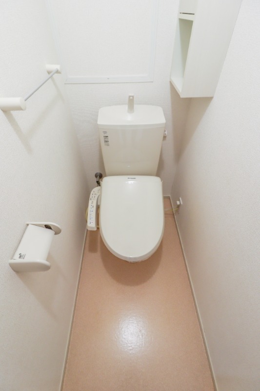 トイレ　図面と現状に相違がある場合には現状を優先