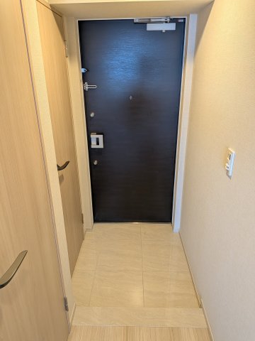 玄関　スッキリまとまった玄関です