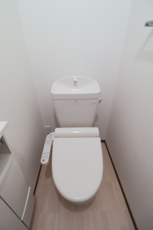 トイレ　図面と現状に相違がある場合には現状を優先