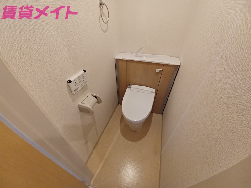 トイレ　同物件別室の画像
