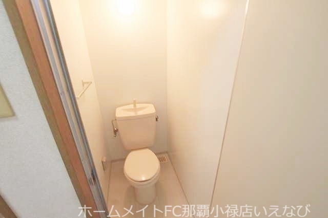 D’Sマンション美ら花のトイレ写真