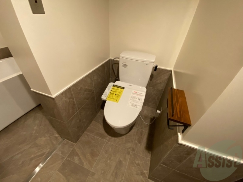 トイレ　トイレです。ウォシュレット付を探している方、おすすめです。