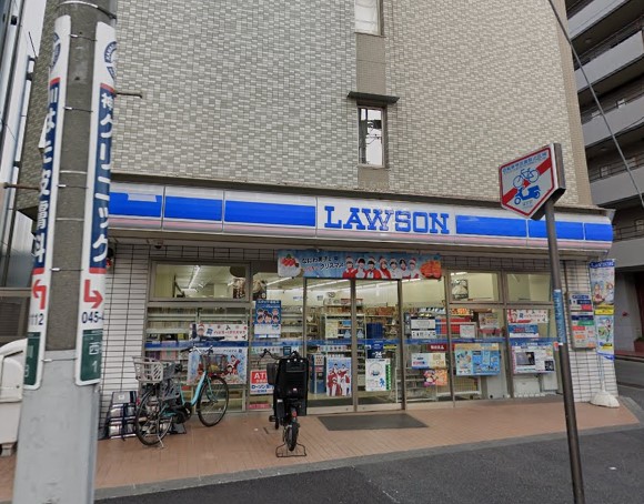 コンビニ　ローソン（コンビニ）まで128m