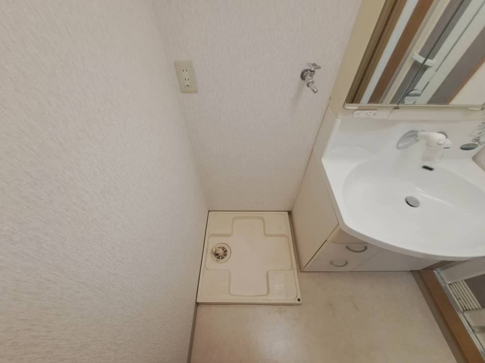 その他設備　洗濯機置場