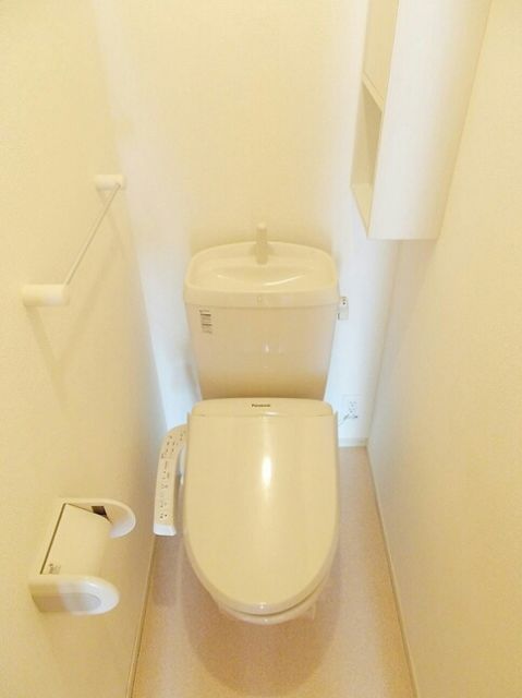 ジャルディーノCのトイレ写真