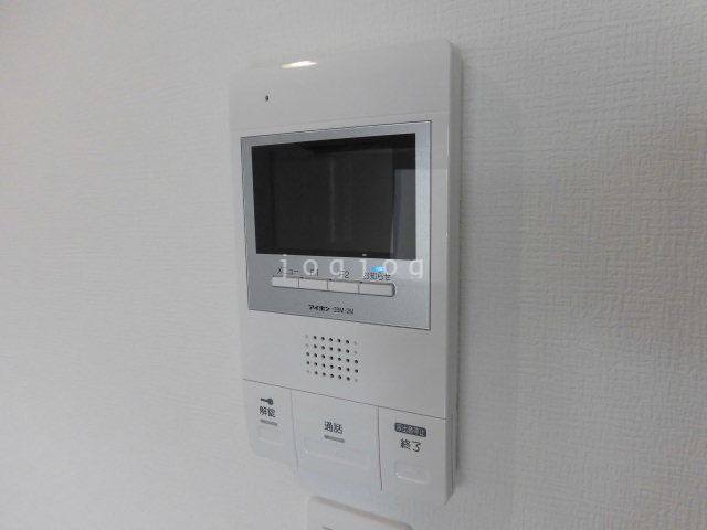 セキュリティ　モニター付きインターホンで来客確認も安心です！