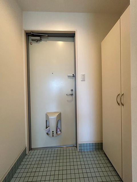 玄関　家具・家電はイメージです