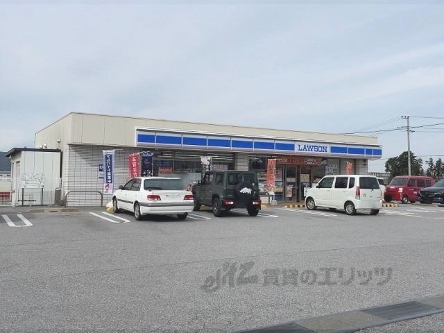 コンビニ　ローソン豊郷安食西店（コンビニ）まで300m