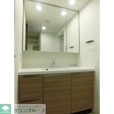 洗面設備　※写真は同タイプ住戸です。