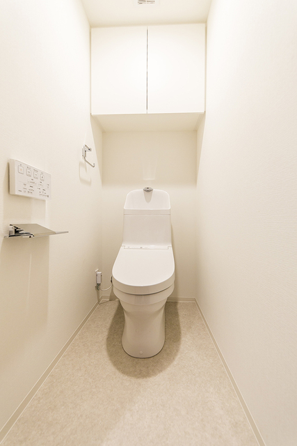 トイレ　※写真は同タイプ住戸です。