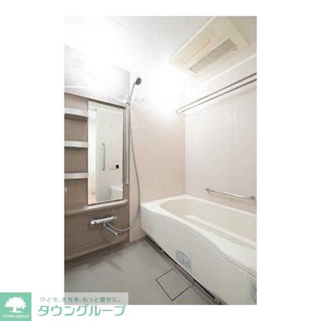 バス・シャワールーム　※写真は同タイプ住戸です。