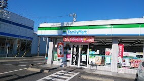 コンビニ　ファミリーマート菱池店（コンビニ）まで448m