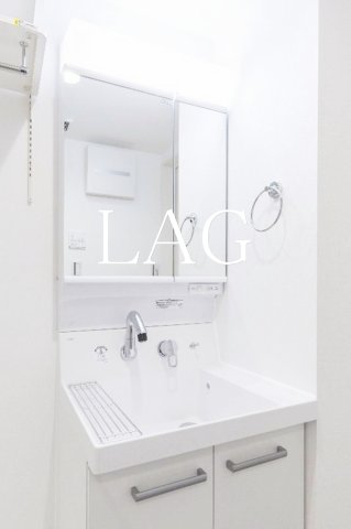 洗面設備　洗面台です。