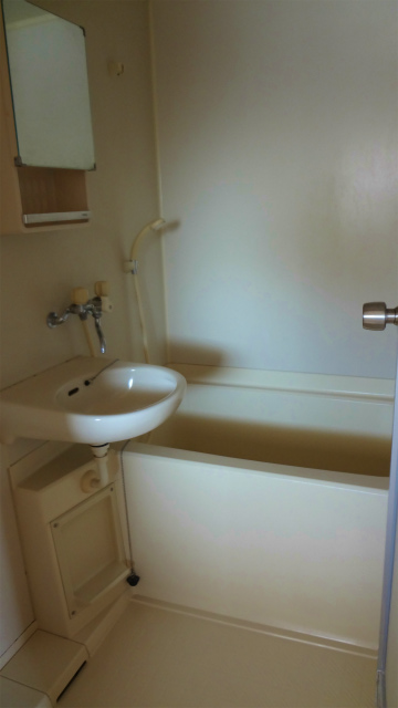 バス・シャワールーム　寒い日はお風呂に入って温まろう