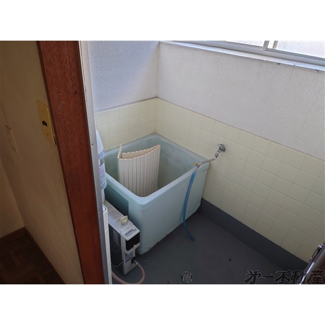 バス・シャワールーム　バスルーム