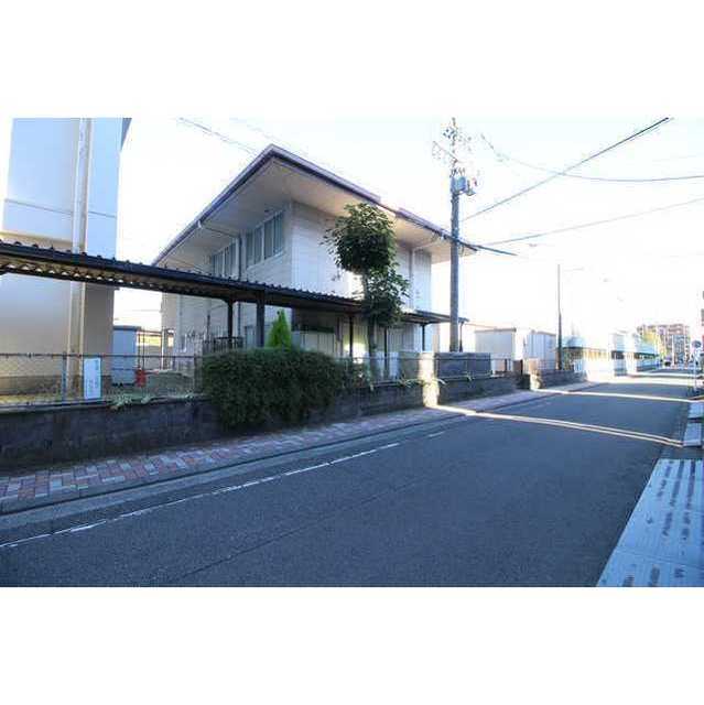 小学校　静岡市立森下小学校（小学校）まで650m