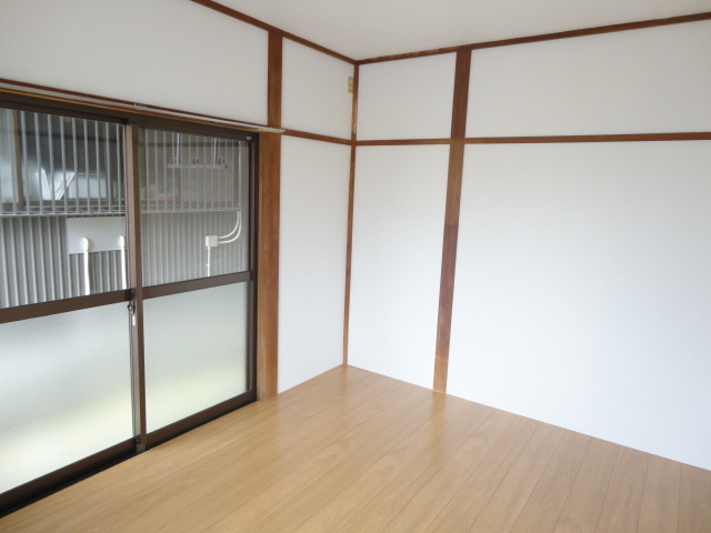 ハイツ大原の居間写真