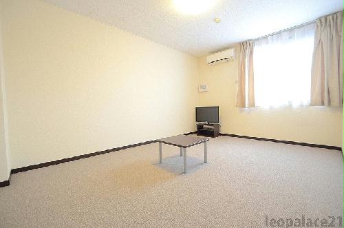 居室・リビング　設備・仕様は号室により異なる為、現状を優先致します。