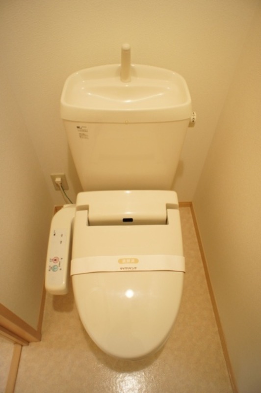 【小山市大字犬塚のアパートのトイレ】