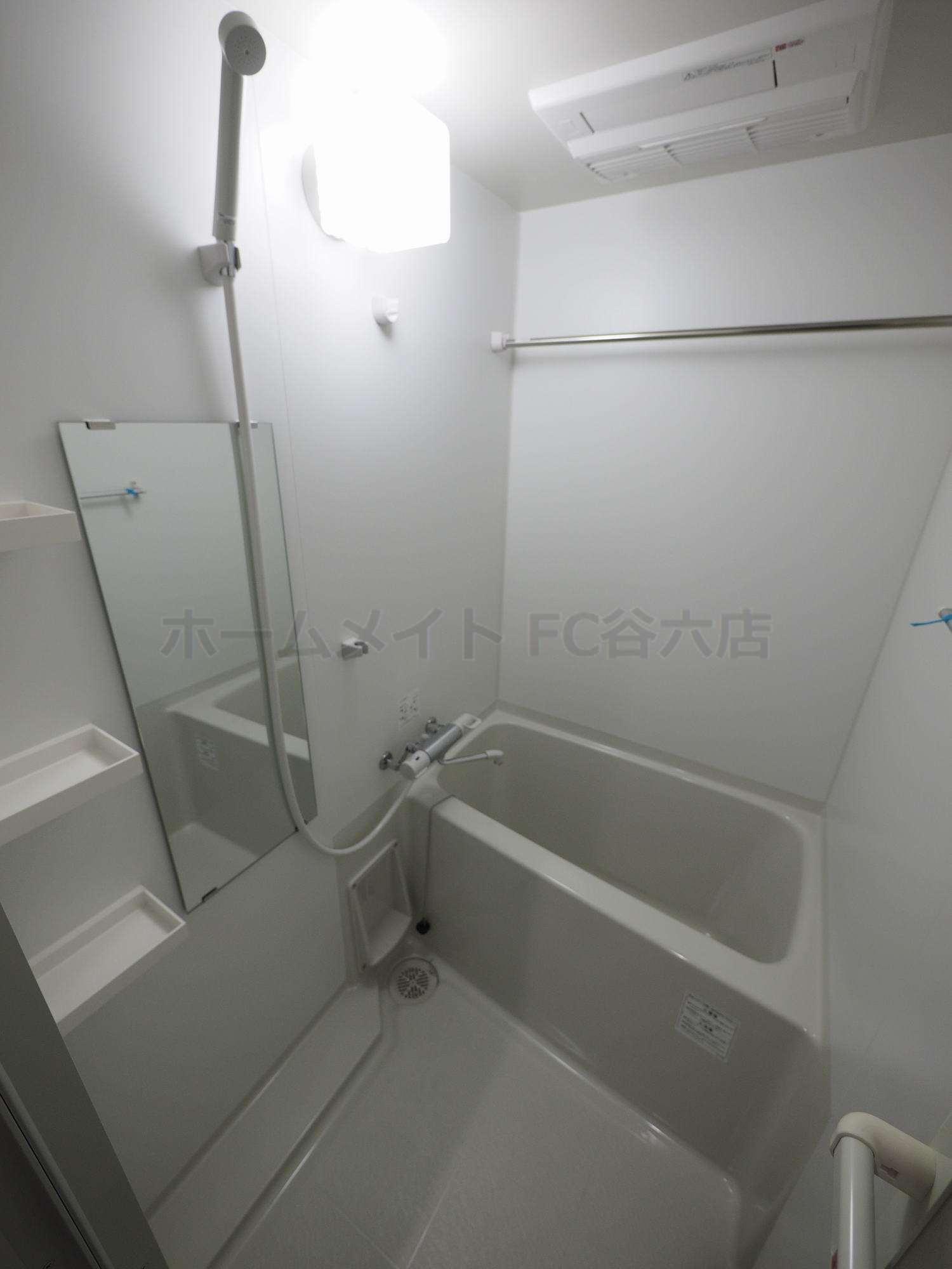 バス・シャワールーム