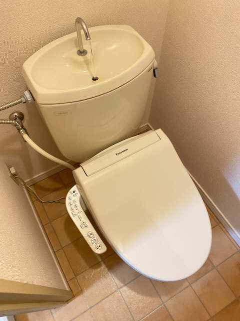 【サンライズ百合ヶ丘Ｃ棟のトイレ】